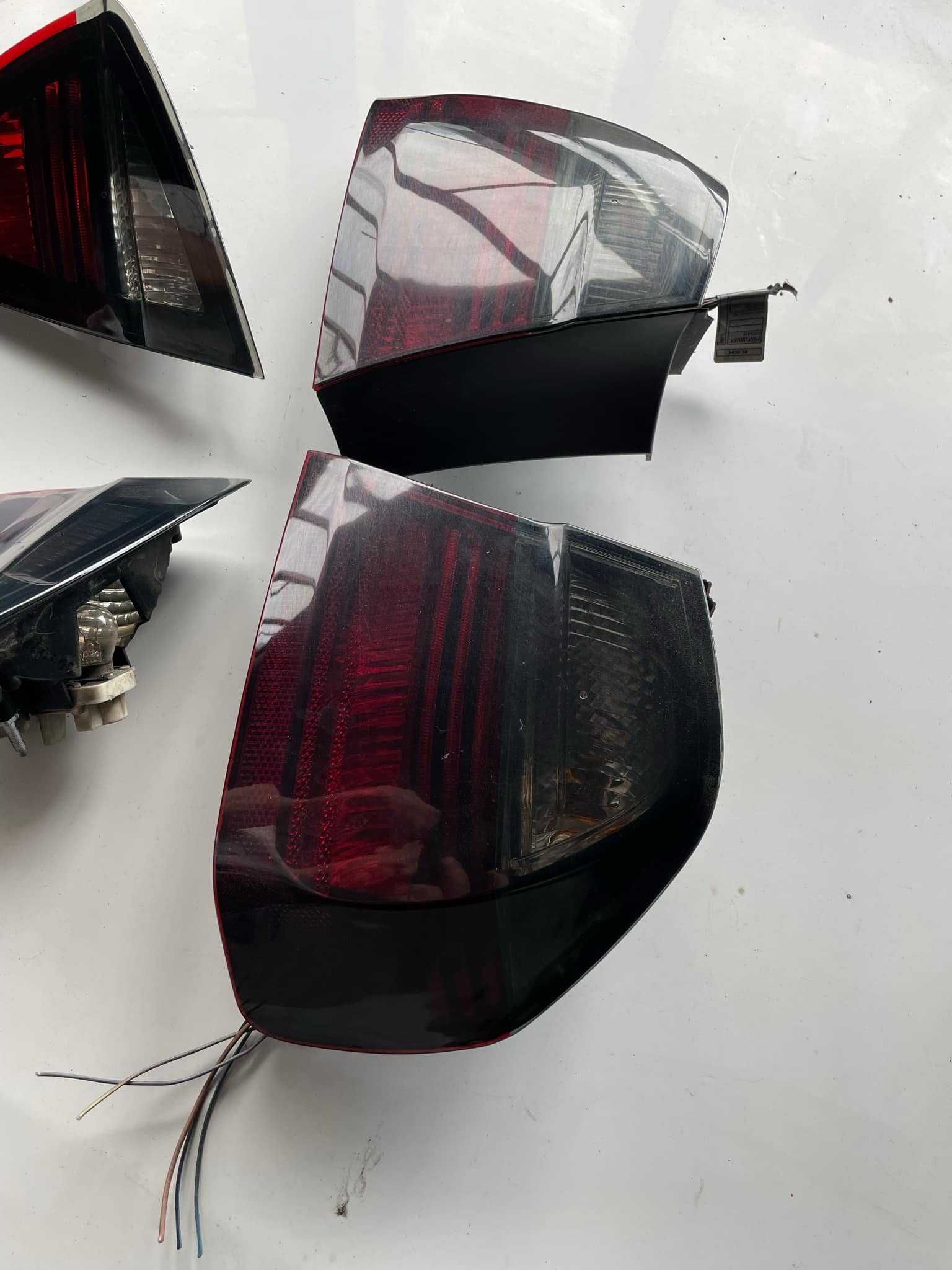 Опушени стопове BMW E90