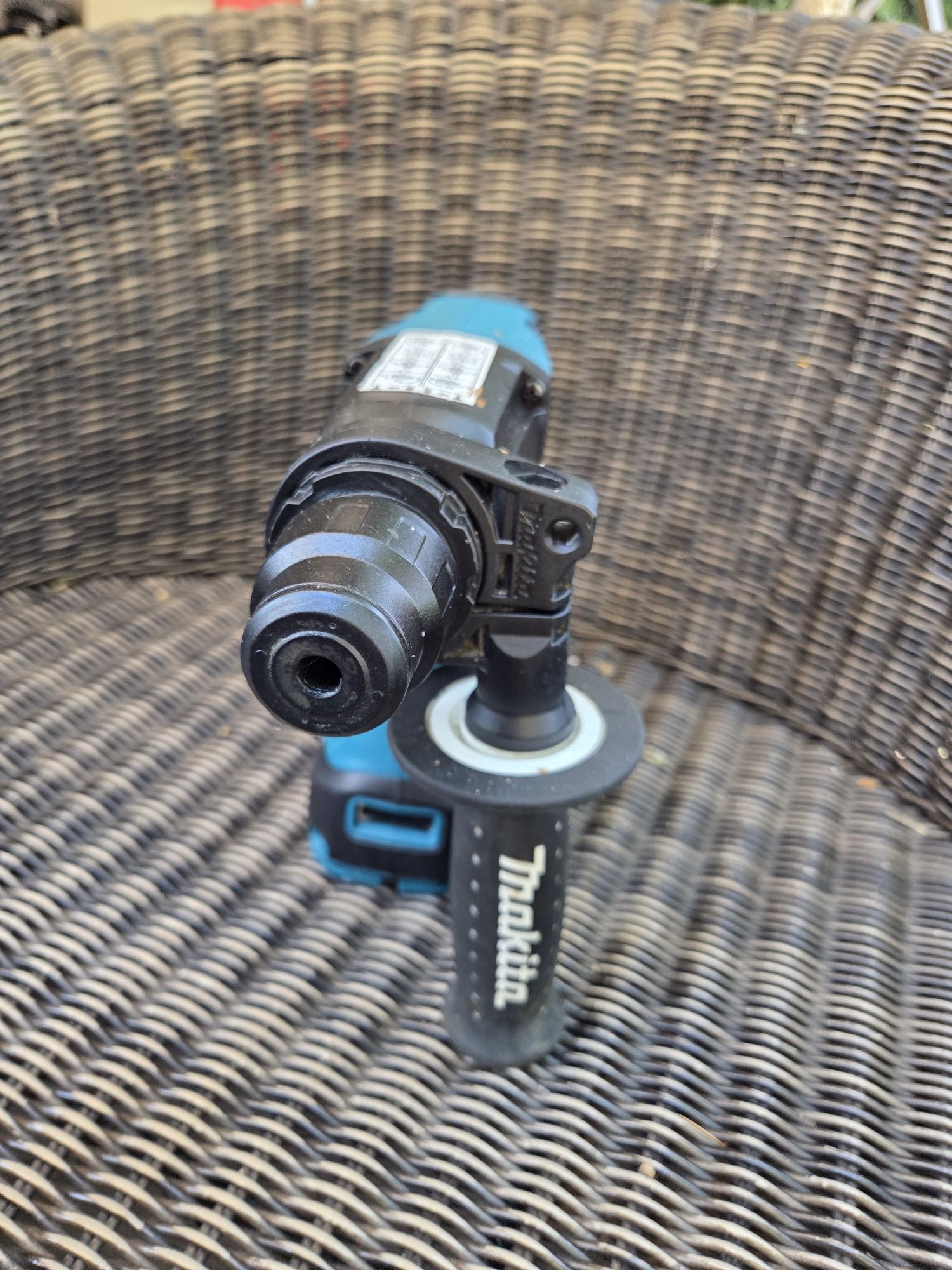 Rotopercutor 2025 bormasina Makita DHR242