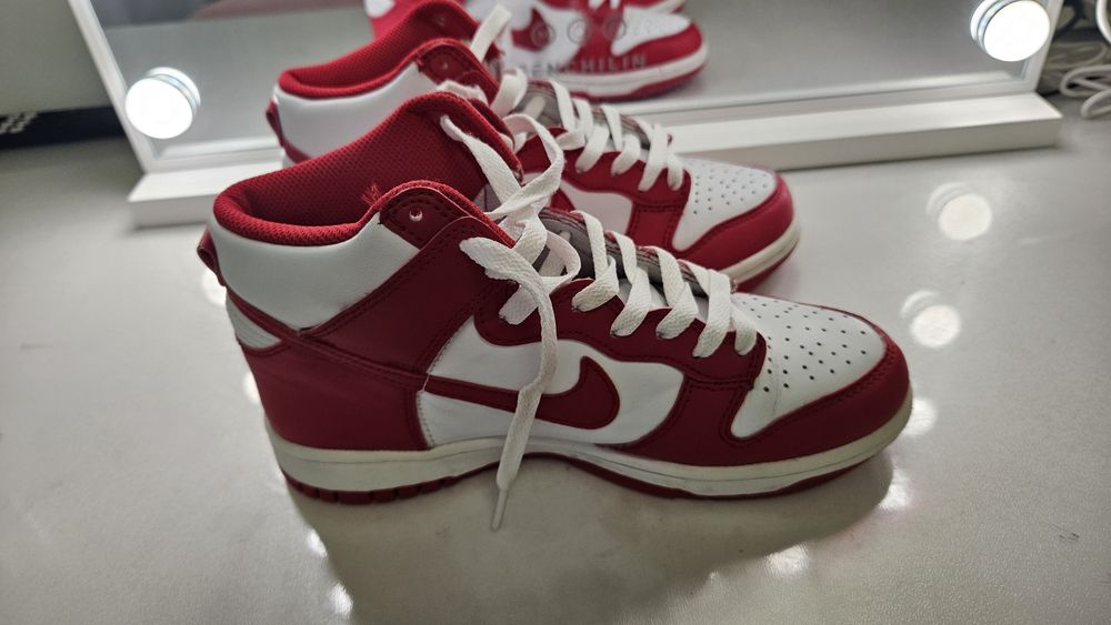 Adidași Jordan rosu/alb