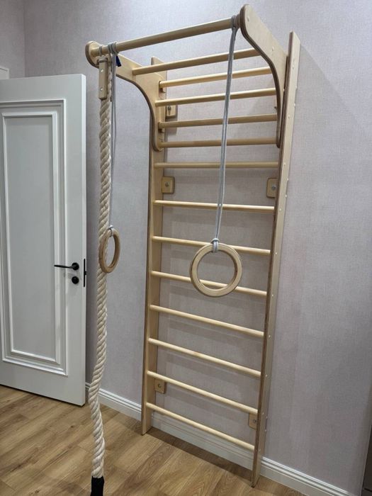 Шведская стенка турник