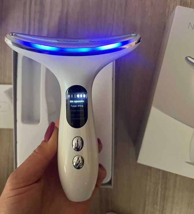 Уред за лифтинг на лице и деколте,масажор,Lifting