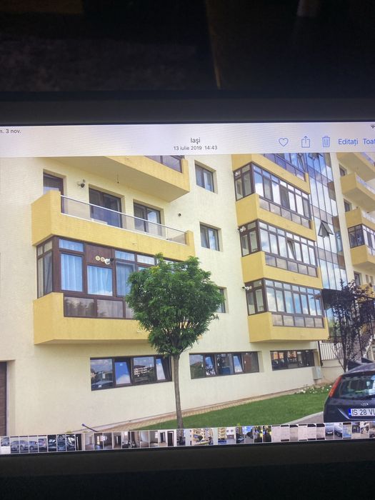 Vind apartament doua camere , zona Cug