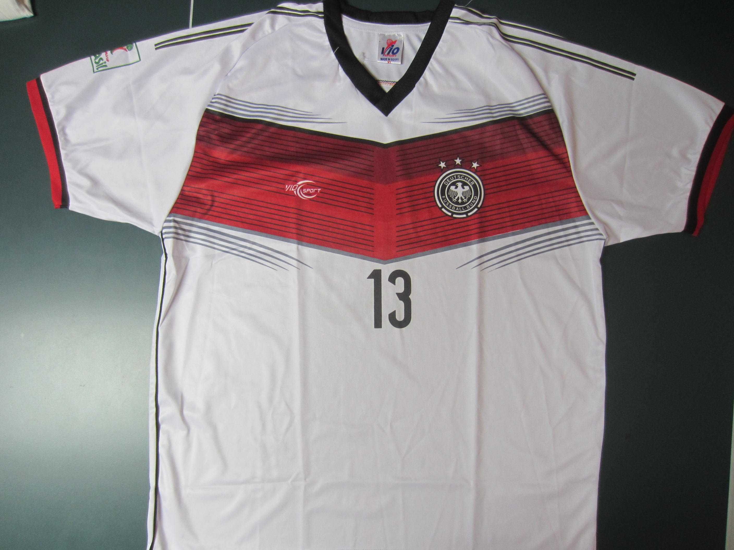 Tricou Gerd Muller,Germania, masura XL,Vio Sport,stare f. buna-ca nou