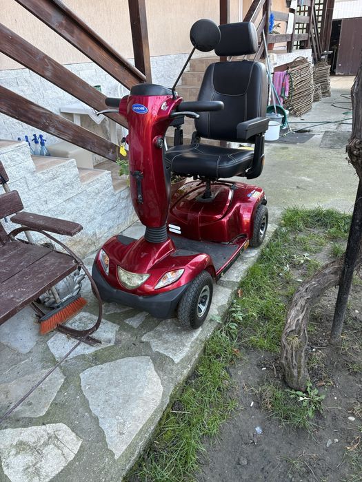 Scuter electric pentru persoane cu mobilitare redusa