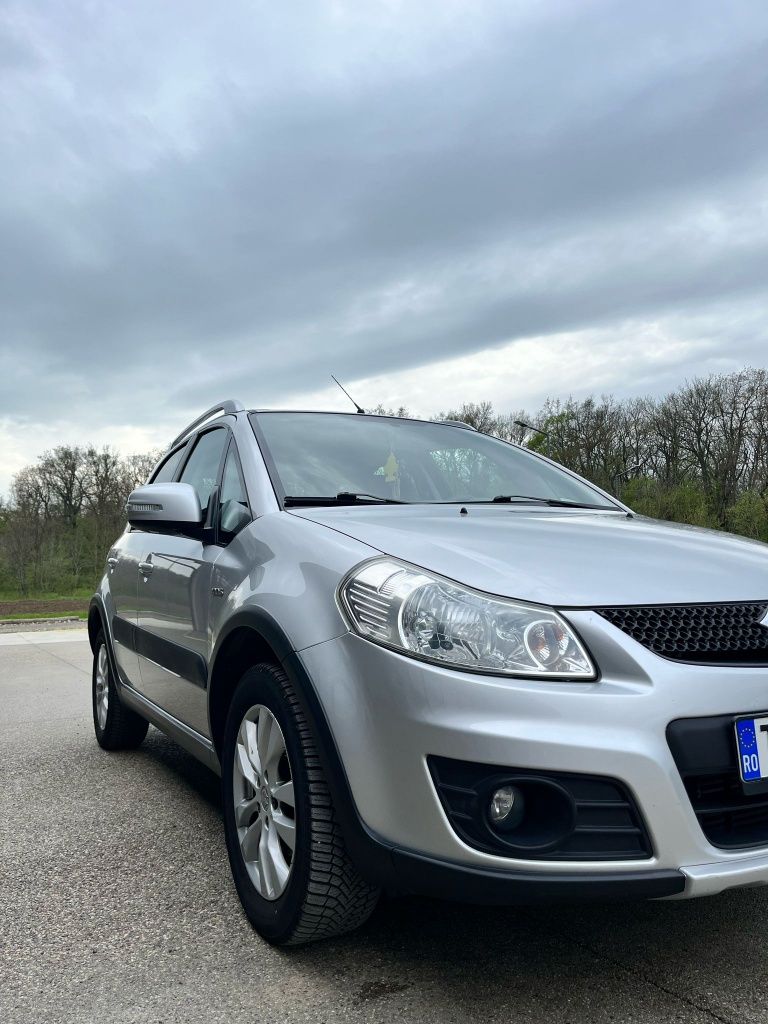 Vând Suzuki Sx4!