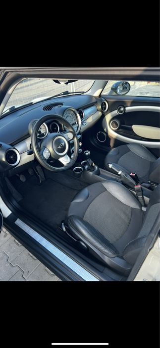 Mini Cooper 2008 - 80.000 km reali - Cititi descrierea