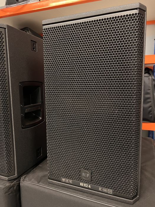 Активни тонколони RCF NX-932