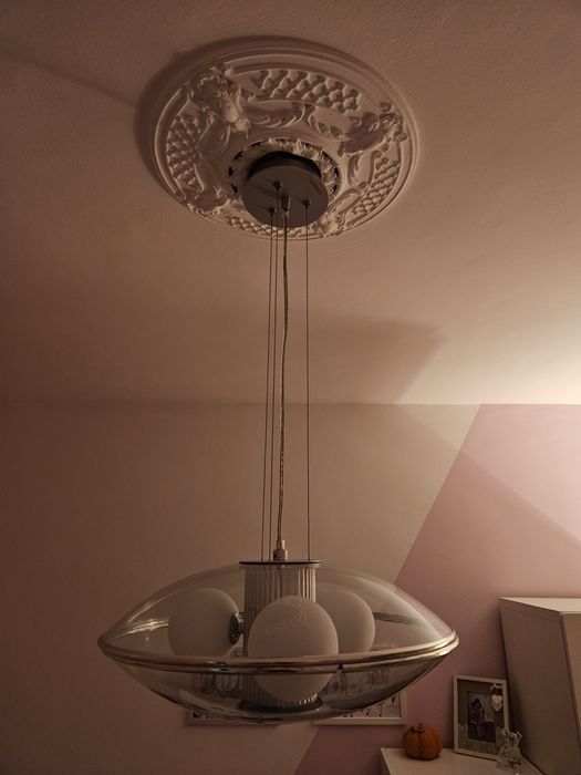 Полилей с три крушки