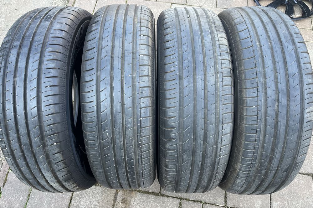 4 Anvelope Yokohama 215 65 16 dot 4823 profil 7mm