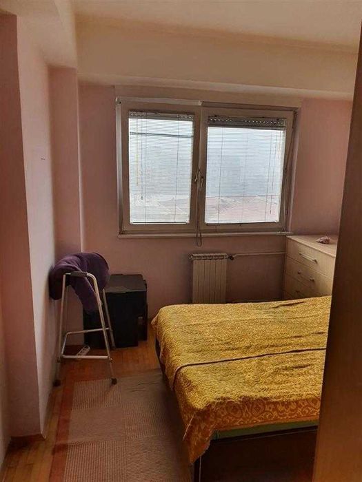 Дава се под наем Двустаен апартамент в София, Надежда 2 - 65 кв.м за 433.5 € - Снимка #1