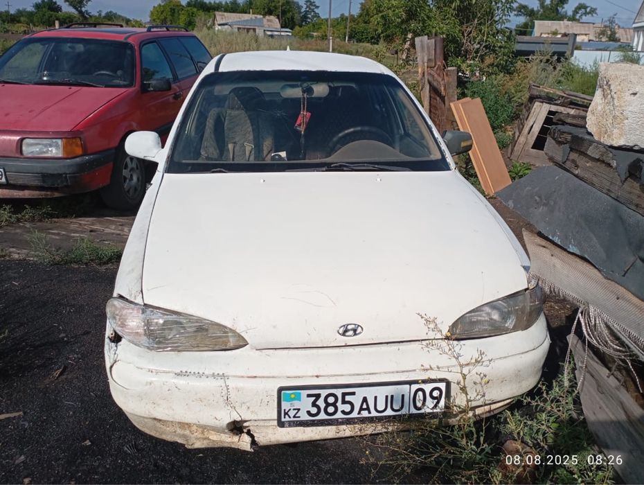 Продам либо обменя Hyndai Accent первого поколения