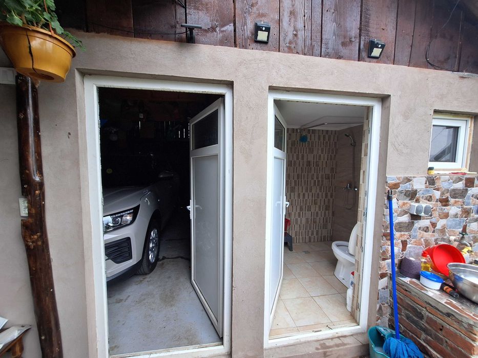 Casa 3 camere & bucatarie open-space de vinzare