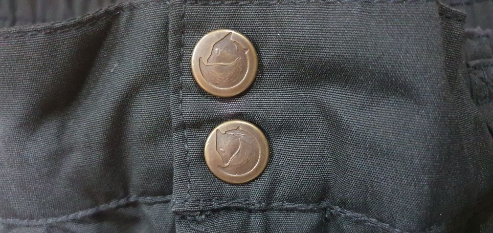 Pantaloni de iarna Fjallraven marimea 52