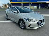 Hyundai Elantra 2017 prima înmatriculare în 2018