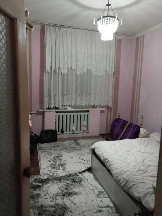 СРОЧНО ПРОДАЁТСЯ 3-комнатная квартира, 3 XONALI UY, M. Ulugbek tumani