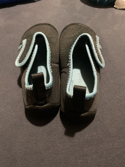 Детски пантофи номер 27