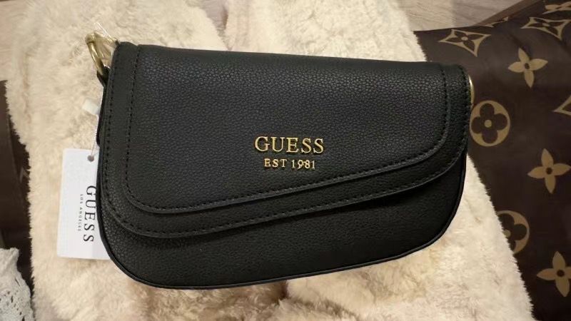 Новая Сумка GUESS