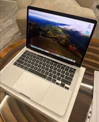 MacBook Pro 13-inch 8gb 512gb