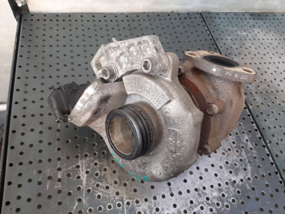 turbina 2.0 d  204d4 bmw serie 1 e87  seria 3 e90 49135-05730  7795496-f