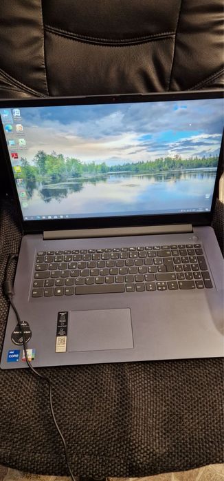 LENOVO IdeaPad 3 17iTl6