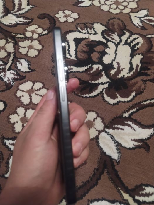 Redmi note 13 pro srochni sotiladi