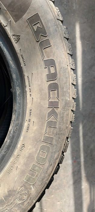 Зимни гуми за джип 235/65/17