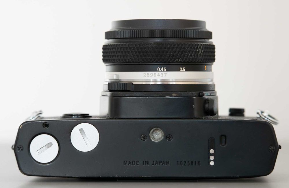 Aparat film SLR Olympus OM-2 Spot/Program cu Olympus 50 1.8