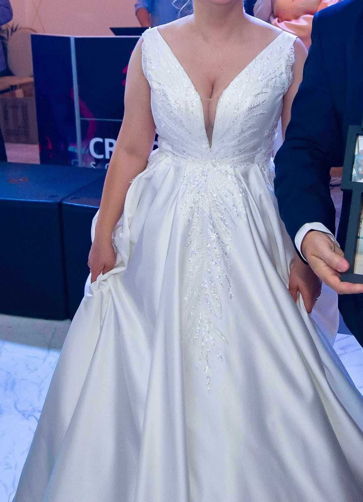 Vând rochie de mireasa