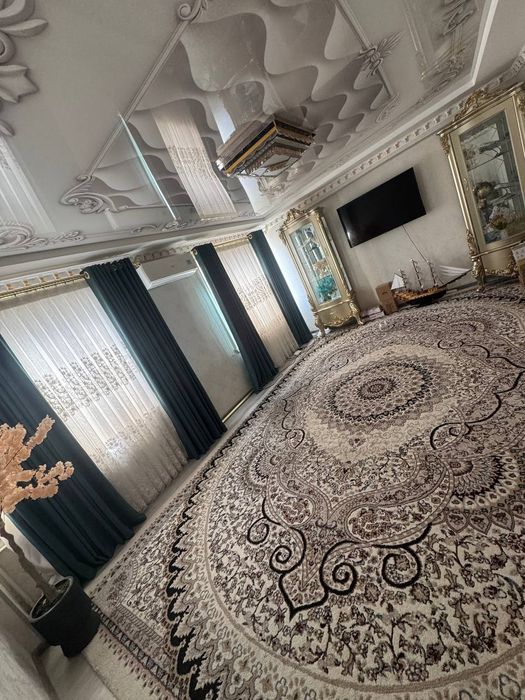 Чиланзар -20 ориентир: Корейская здания 3/4/9 Чистая квартира, 88 м²