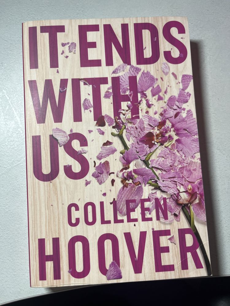It ends with us by Colleen Hoover