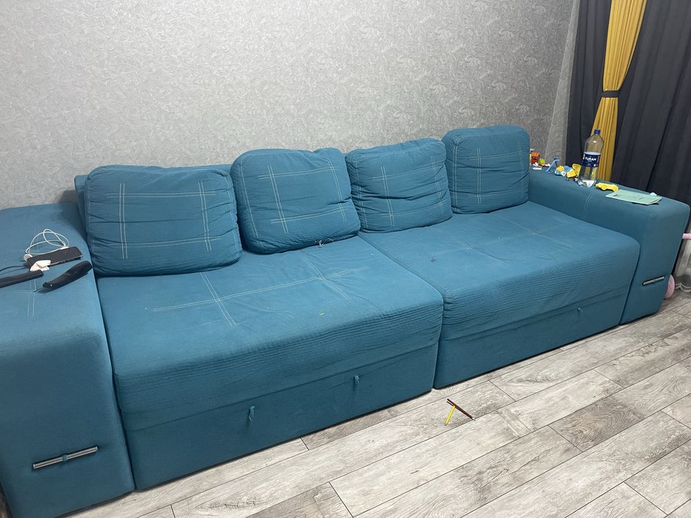 Продам срочно диван