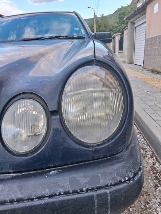 Хиическо полиране на фарове