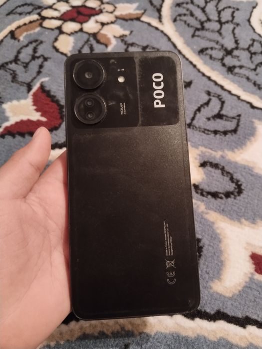 Продам телефон poco c65