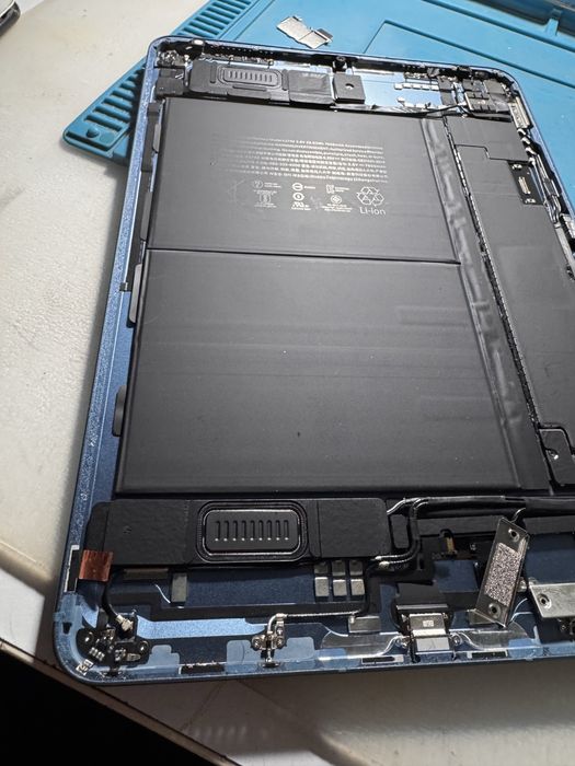 Ipad air 5 2022 pentru piese  ipad mini 6 fara display fara icloud