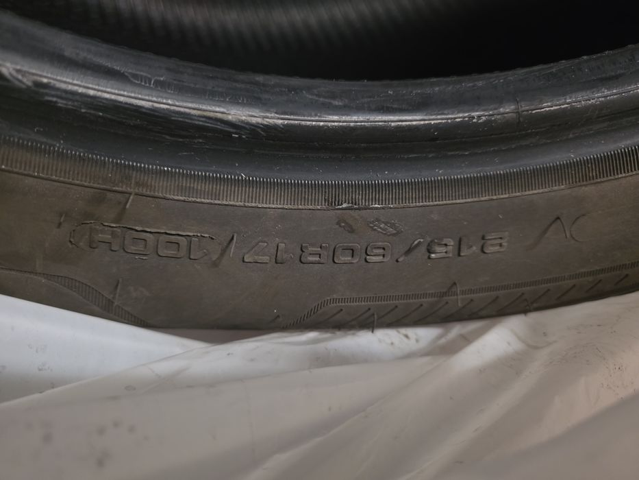 Гуми 215 60 17 Goodyear