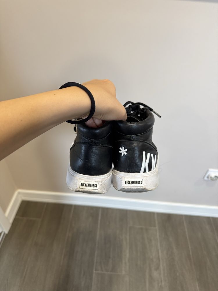 Кожени кецове Bikkembergs; 39 номер