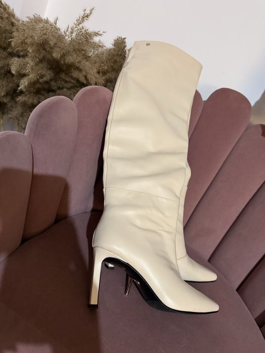 Cizme Eva Logoria 35 se potrivesc la 36