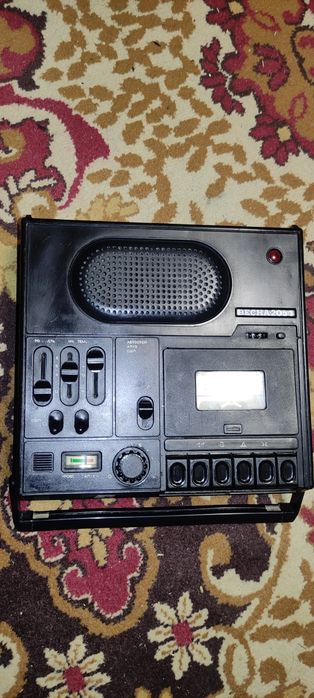 Весна 205-3 магнитофон сотилади