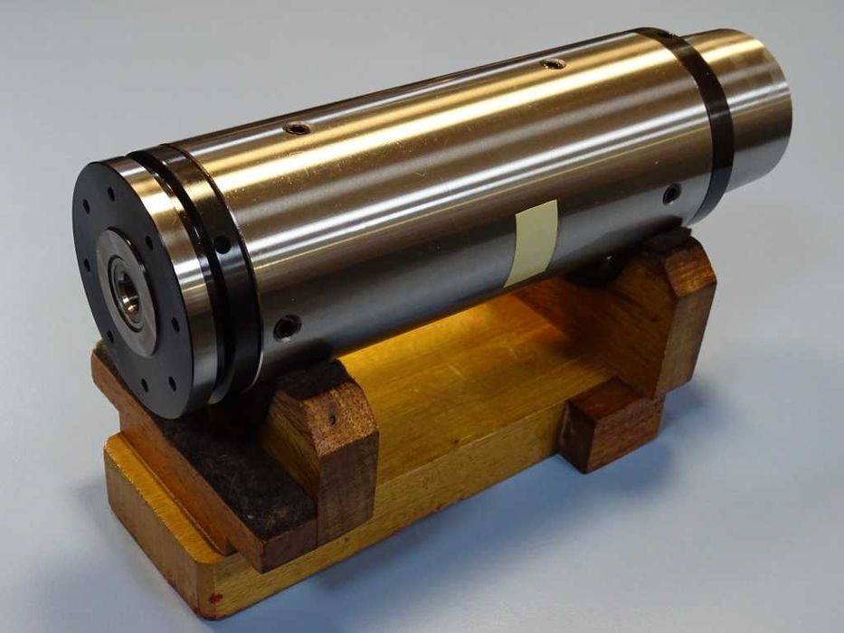 Шпиндел за шлайф OKUMA Ф80 mm, L-200 mm