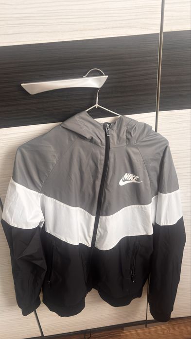 Geaca nike,de toamna
