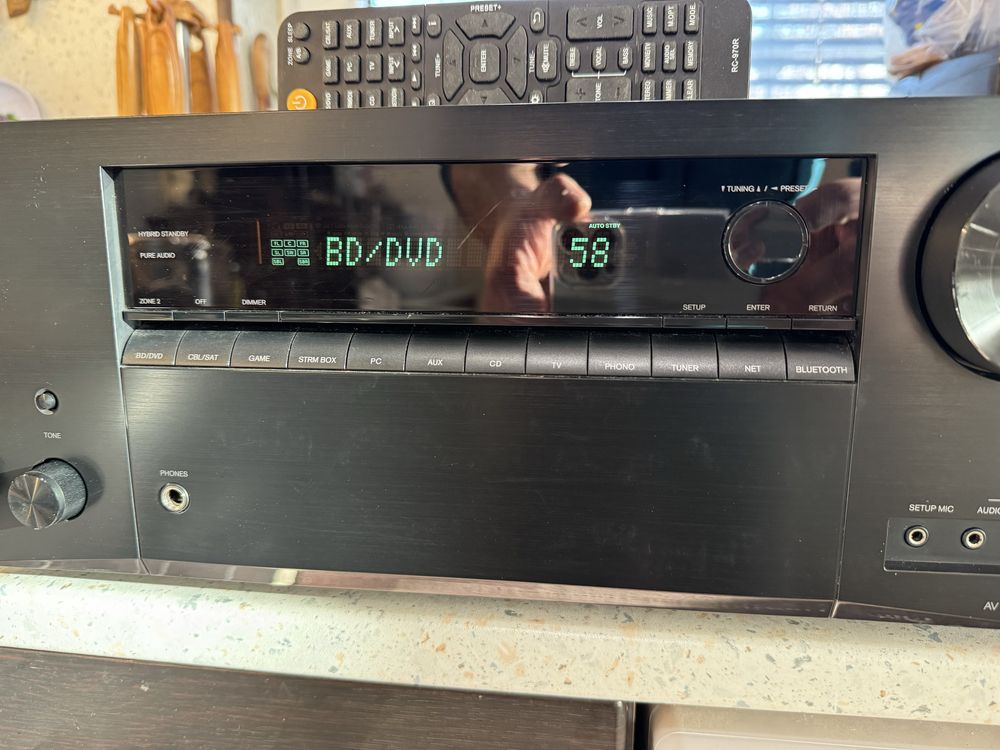 Onkyo TX-NR676e Dolby Atmos