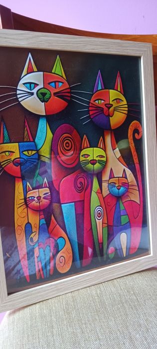 Модерно Абстрактно Изкуство с Котки на Платно с Дървена Рамка