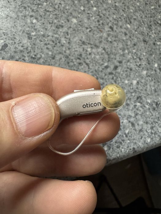Aparat auditiv Oficon