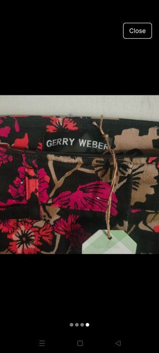 Pantaloni inflorati trei sferturi M