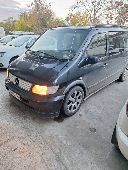 Vand doua Mercedes Sprinter și un Vito 112cdi automat 3400 euro