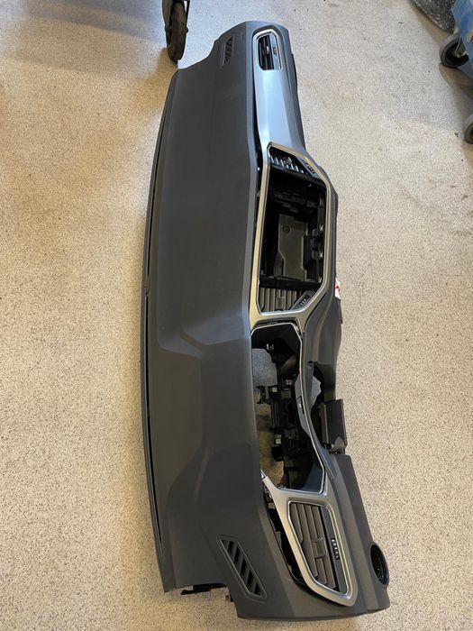 Plansa bord vw t-roc