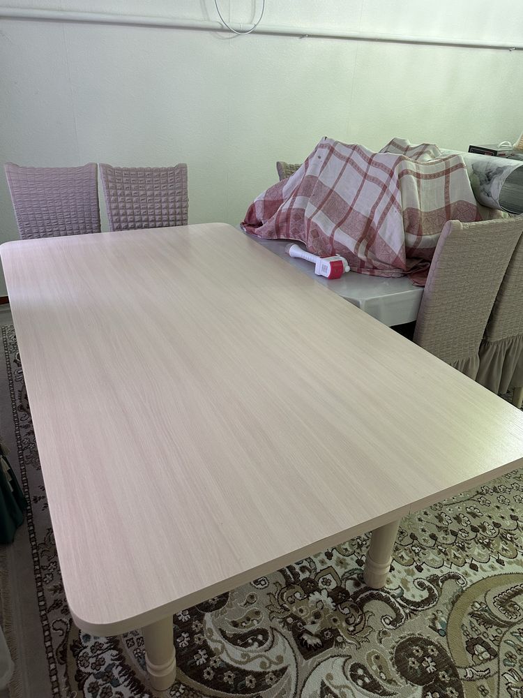 Продается кухонный стол
