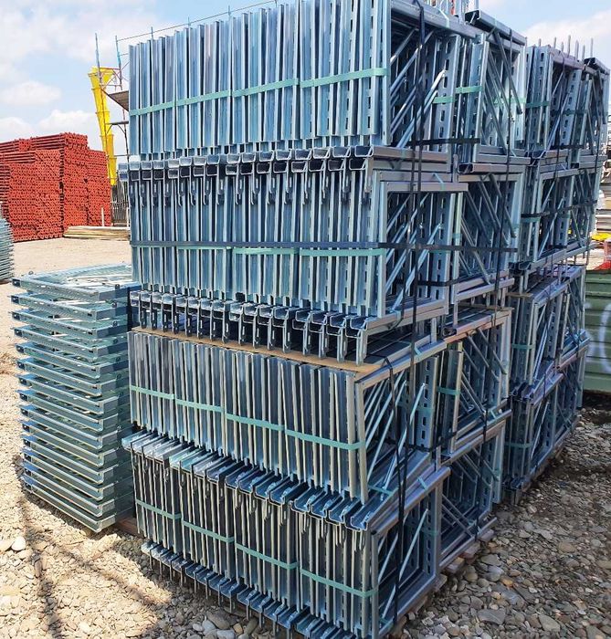 Vincluri zincate stalp 15/45 cm, cravate stalp, coltare stalp beton