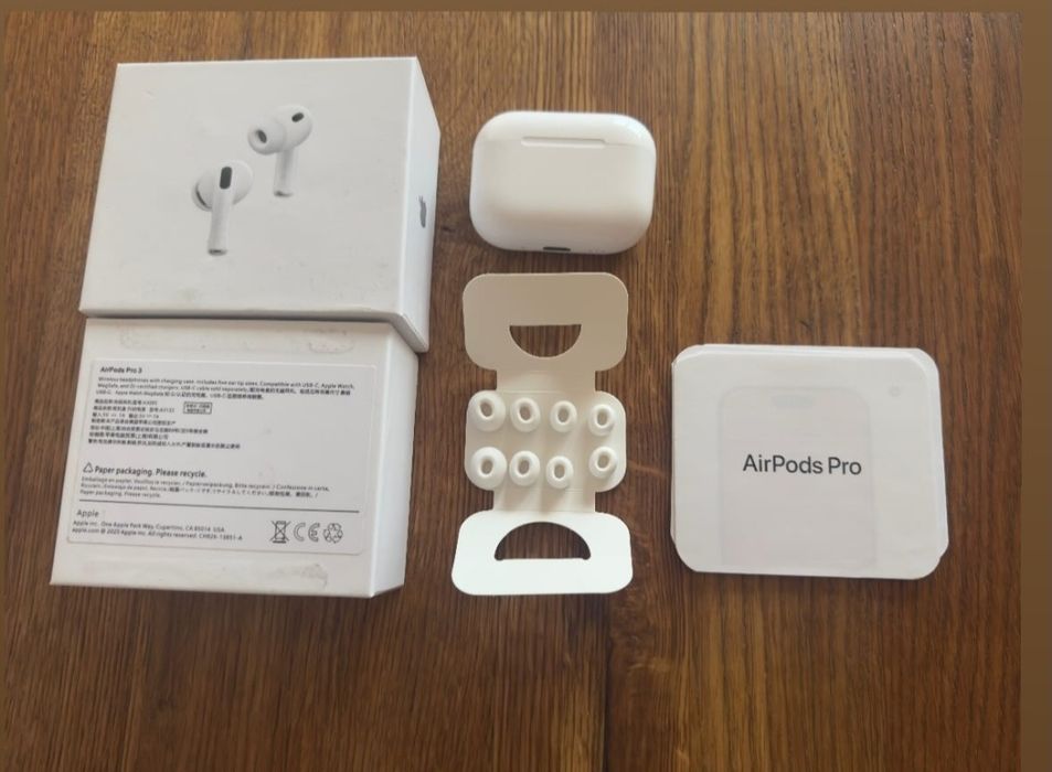 Apple AirPods Pro 3