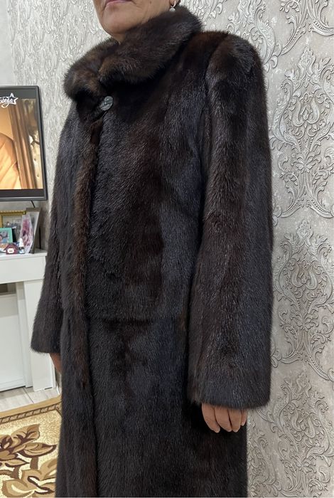 Шуба норковая продам